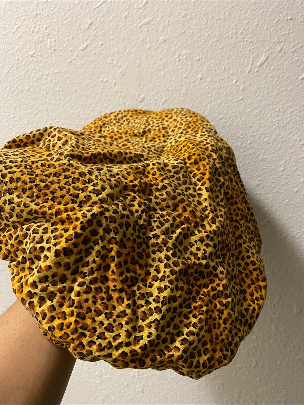 Leopard Bonnet - Picture 5 of 6